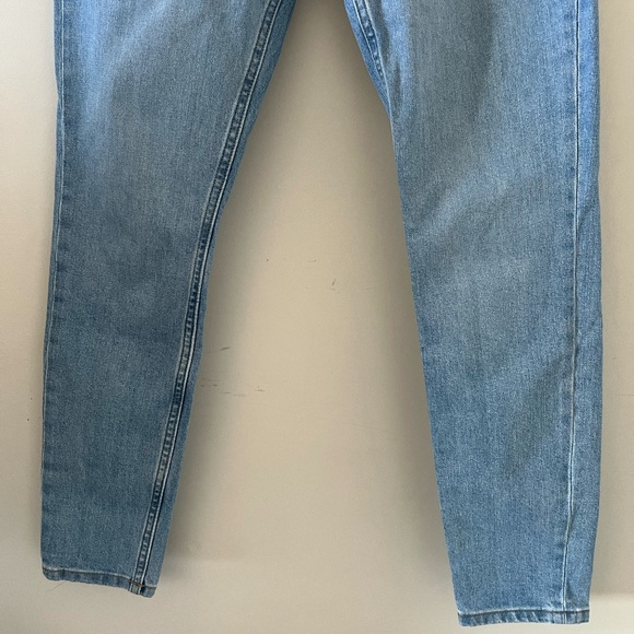 Everlane Mid-Rise Skinny Ankle Jean In Light Wash Size 28 - Picture 3 of 13